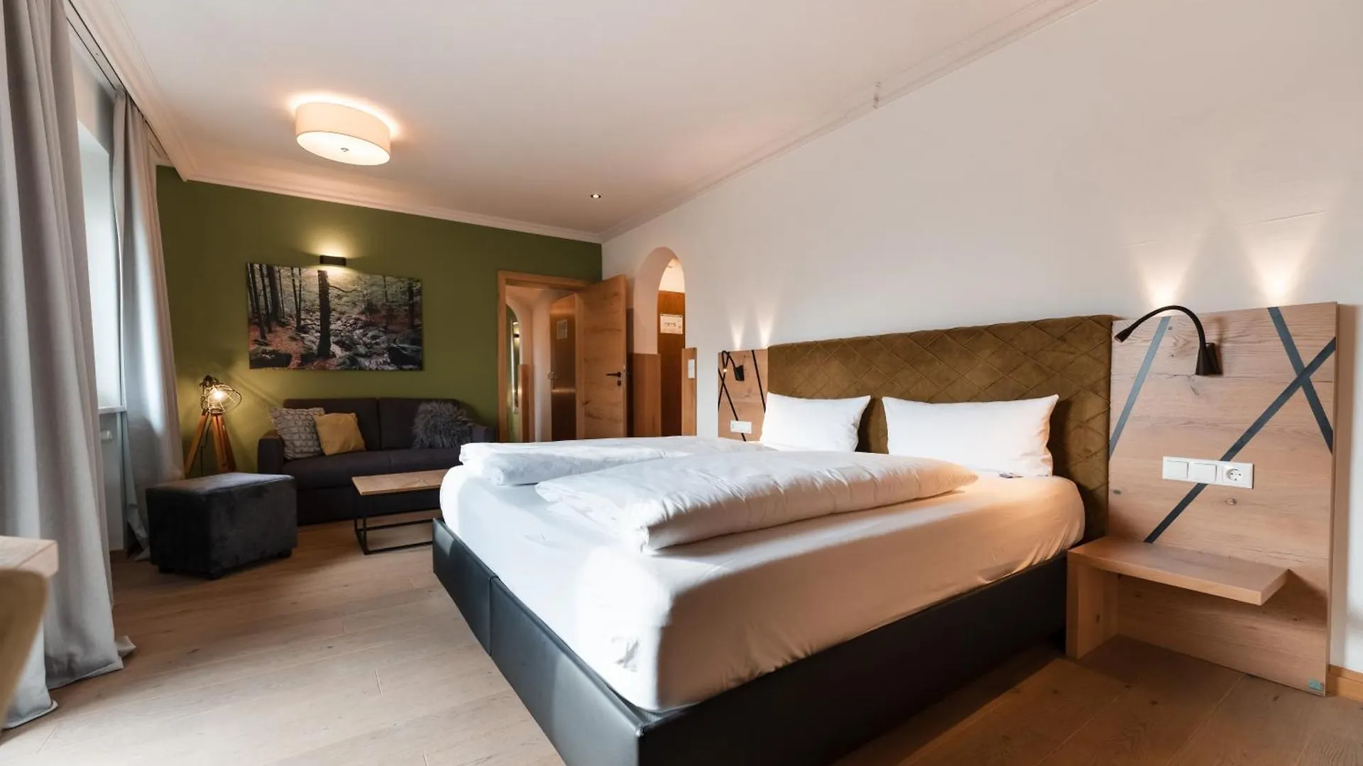 **** Hotel Posthotel Rattenberg Germany